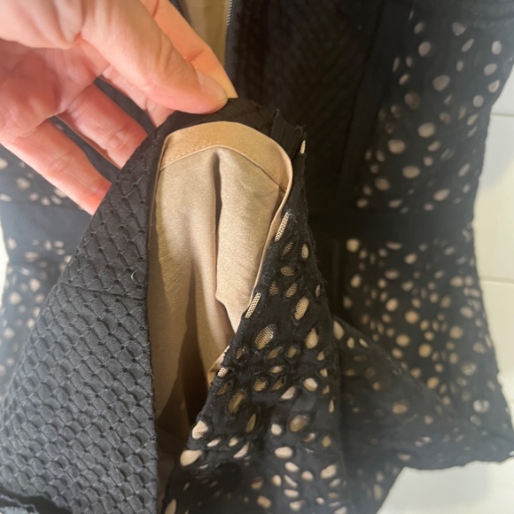 BCBGMaxAzira Desirae Black Eyelet Sheeth Dress with Ruffle Detail Sz 4 - Picture 6 of 12